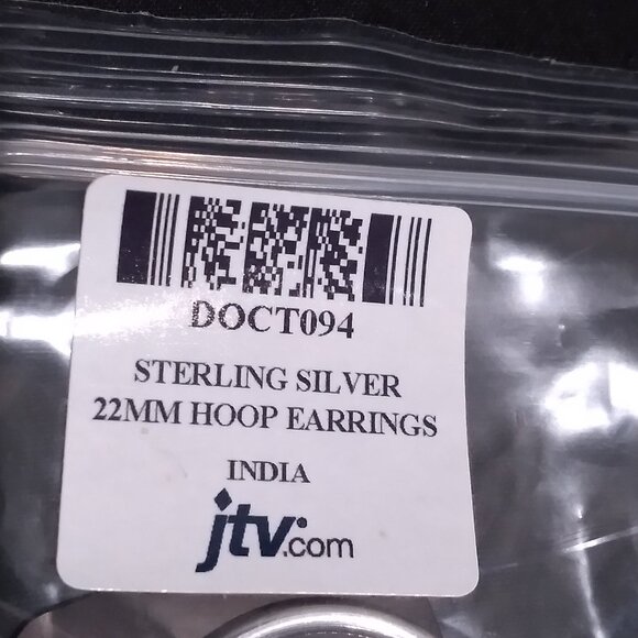 22M Sterling Silver Hoop Earring - Picture 2 of 2